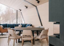 Polar Life Haus, bright living room in a hybrid house