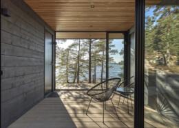 Sauna cooling-off area